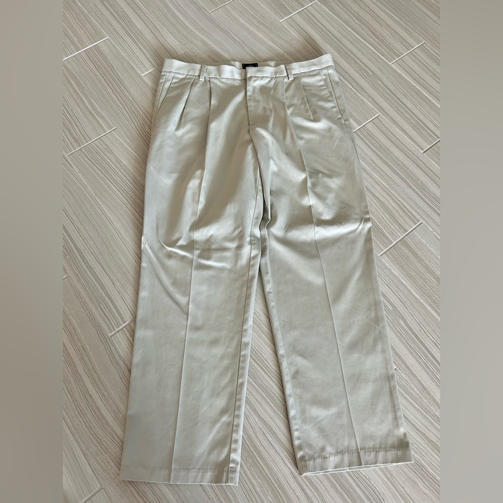 Dockers men’s easy fit pants 38 x 31
